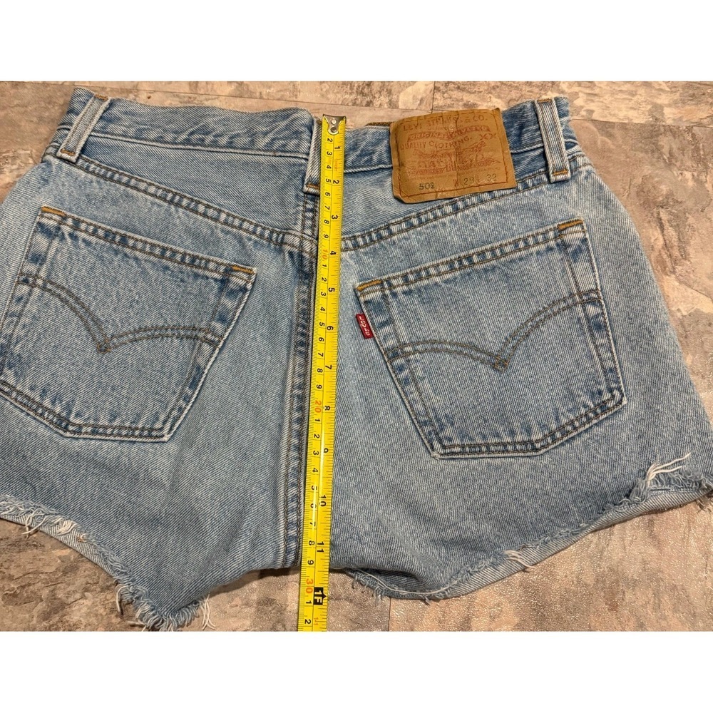 Levi's 501 Denim Shorts Size 29 Distressed Cut Off Button Fly - Picture 9 of 9